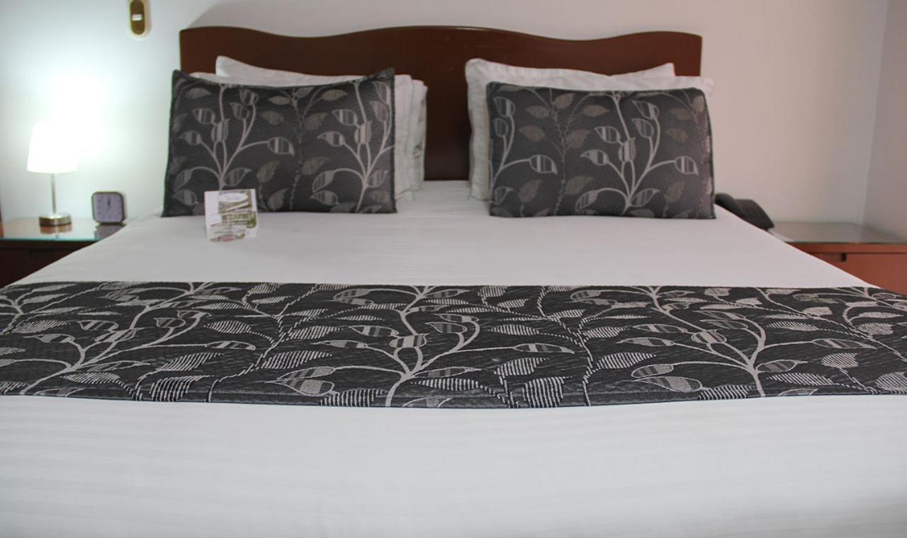 Aw Hotel Salitre Real Bogota Bagian luar foto