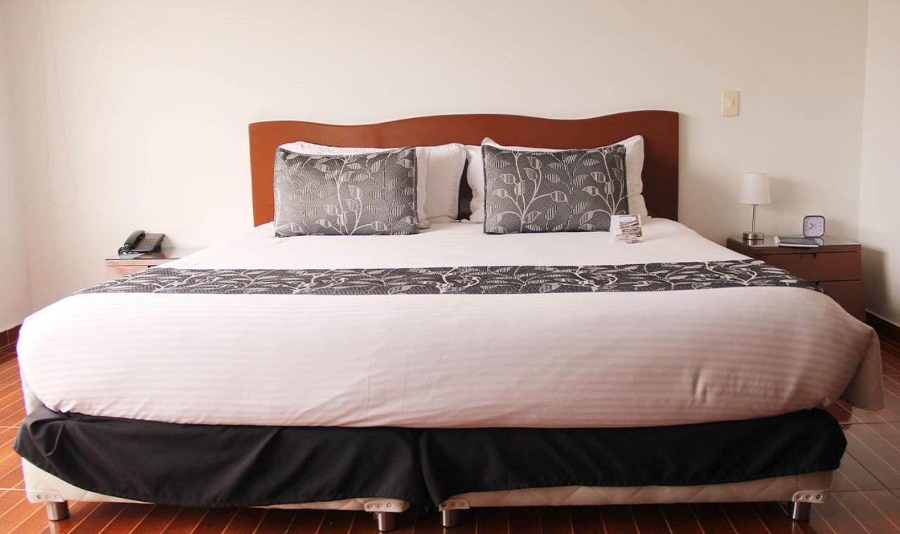 Aw Hotel Salitre Real Bogota Bagian luar foto