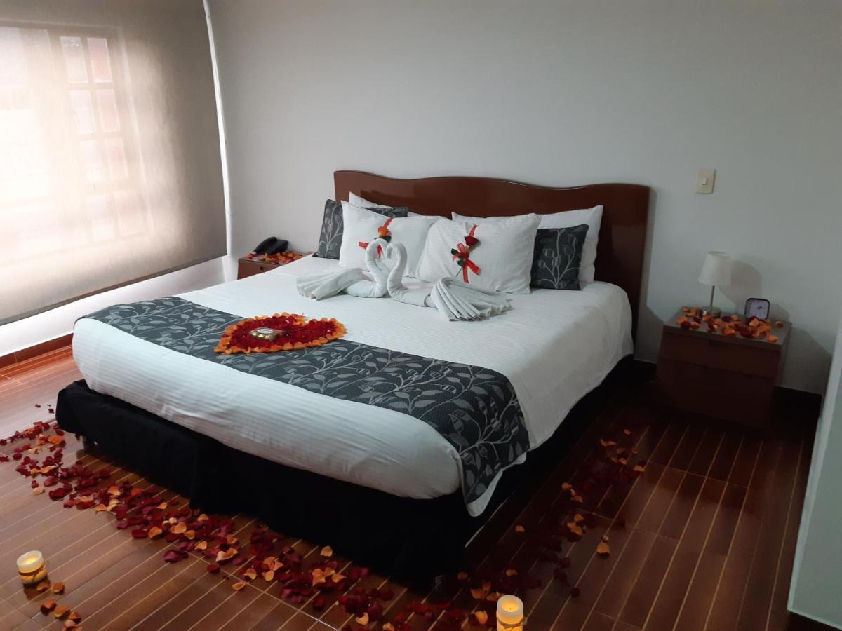 Aw Hotel Salitre Real Bogota Bagian luar foto